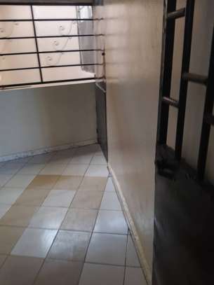 VILLA R+1 A VENDRE A KEUR MASSAR image 7