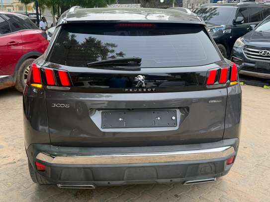 Peugeot GT Line  3008 Année: 2018 image 4