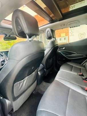 Hyundai santafe sport 2017 image 9