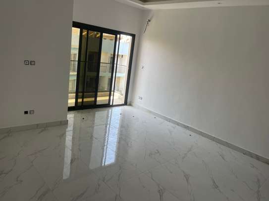 Appartement F3 neuf à louer aux mamelles à 400 000 image 13