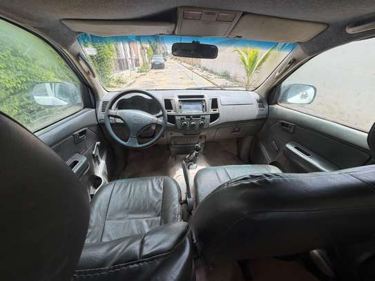 toyota hilux 2013 image 5