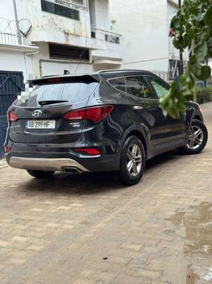 Hyundai Santafé image 7