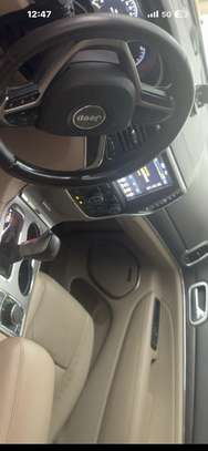 Jeep Grand cherekee image 6