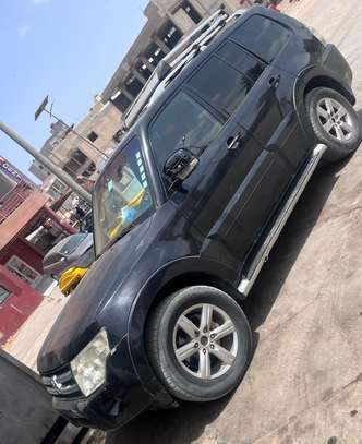 Mitsubishi Pajero image 4