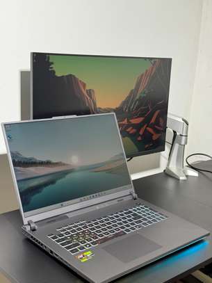 Asus ROG Strix G814F image 3