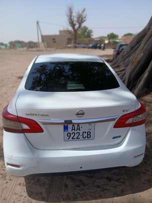 Nissan Sentra image 3