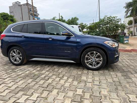 BMW x1 image 5