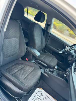 KIA RIO 2018 venant essence automatique image 9