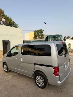 Nissan nv200 image 9