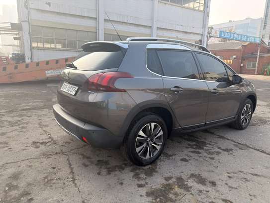 PEUGEOT 2008 2017 image 3