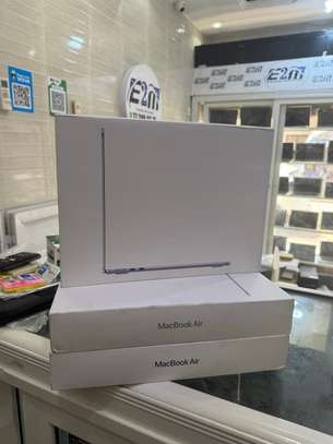 MacBook Air M5 (2026) image 7