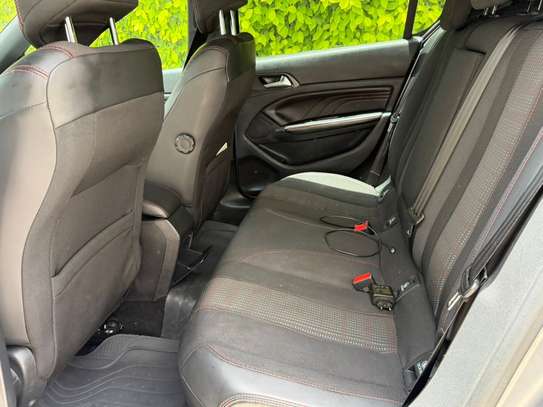 Peugeot 308 Gt Line Anne 2017 image 7