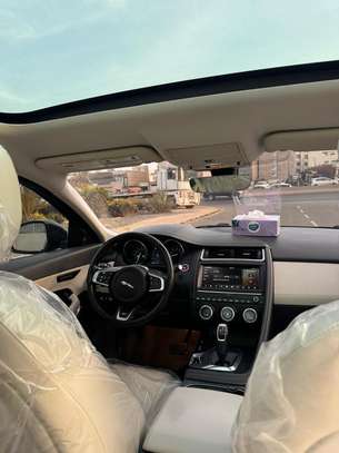 Jaguar E-PACE-P250/prestige annee 2021 image 6