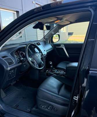 TOYOTA PRADO 2021 image 3