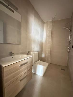 APPARTEMENT F4 A VENDRE AUX MAMELLES AVEC VUE MER image 15