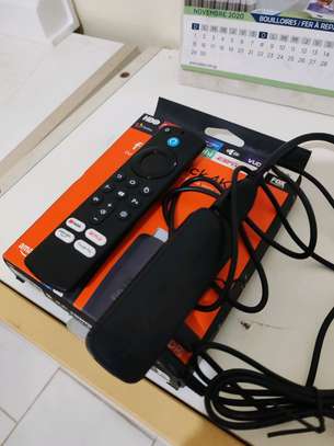 CLÉ ANDROID PLUS ABONNEMENTS IPTV PREMIUM image 4