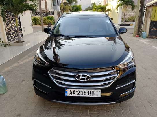 Hyundai santafe 2018 image 2