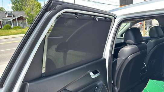 Hyundai Santa Fe image 2