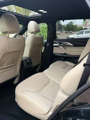 Mazda Cx9 Signature image 11
