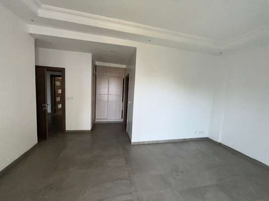 Appartement à vendre au point E image 6
