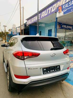 Hyundai tucson 4x4 2017 image 12