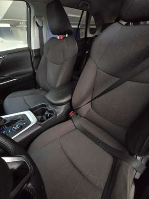 Toyota RAV4 Hybrid XLE AWD 2020 – 15 500 000 FCFA image 7