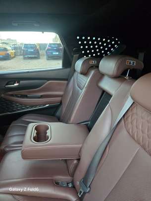 HYUNDAI SANTA FE 2019 image 8