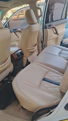 Toyota Land cruiser TXL année 2015 image 9