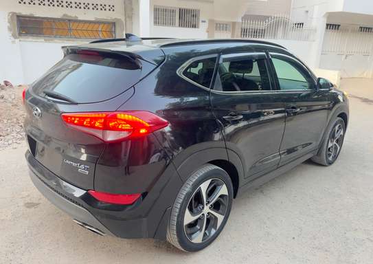 Hyundai Tucson image 13