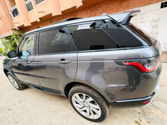 Range Rover Sport 2019 image 8
