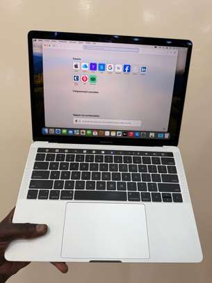 MacBook Pro 2017,( 2018 et 2020 Touchbar) image 6