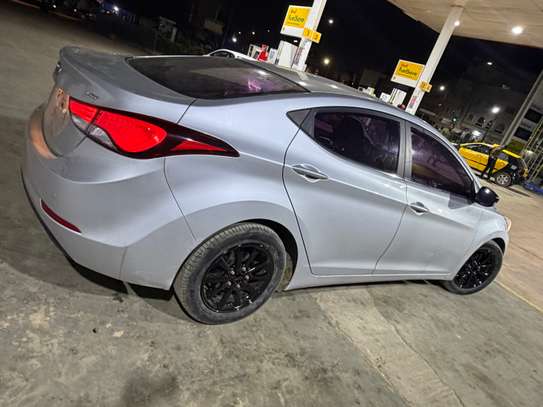Hyundai Elantra Diesel automatique 2017 image 2