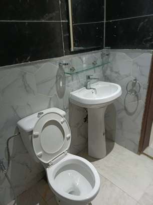 Appartement meublé mamelles cité Cheikh Amar 1er étage image 5