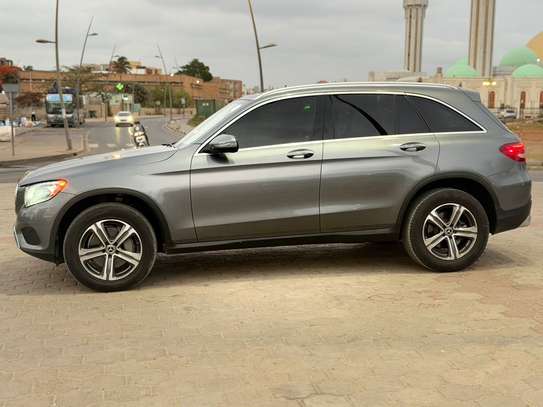 Mercedes GLC300 Année 2019 image 8
