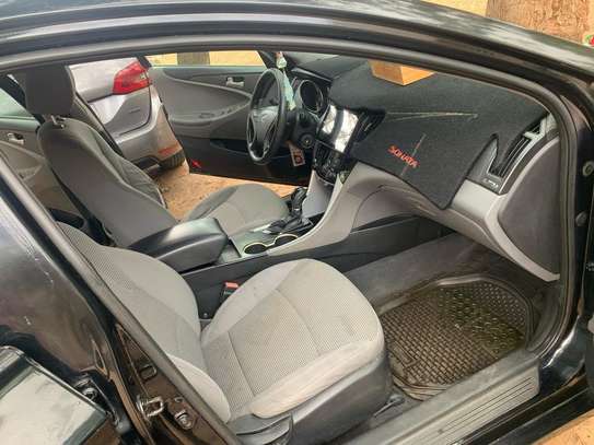 Hyundai sonata 2012 image 2