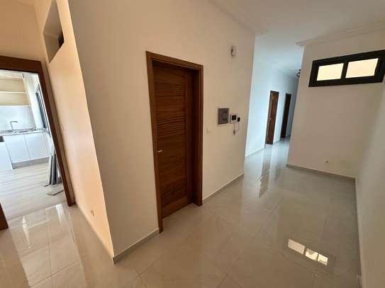 TRES BELLE APPARTEMENT À LOUÉ F4 T4 HANN MARISTE image 5