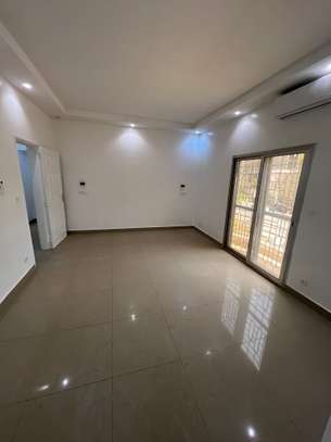 Appartement F4 aux Almadies image 3