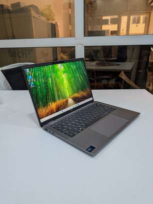 Dell latitude 7450 ultra 7 32 g de ram 1 Tera 14pouces image 3