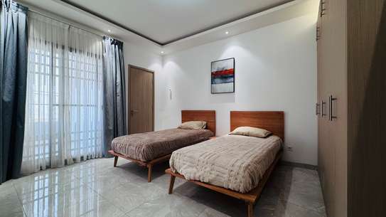 APPARTEMENT  MEUBLÉ ALMADIES image 9
