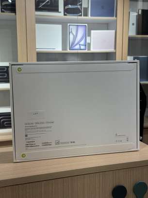 MacBook Pro 2026 16 Pouces - M5 Max | 36GB RAM | 2 Téra image 4