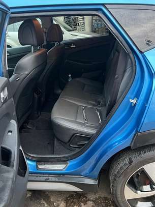 Hyundai tucson image 9