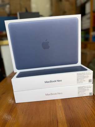 MacBook Neo 13-inch image 3