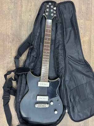 Guitare électrique et électroacoustique image 3