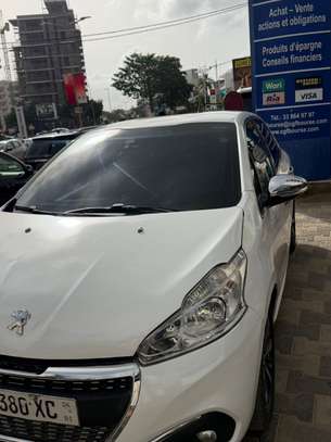 VENTE PEUGEOT 208 image 2