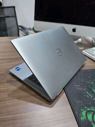 Dell latitude 7340 image 2