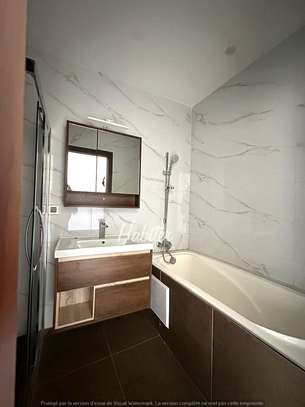 Appartement à louer au Point E image 2