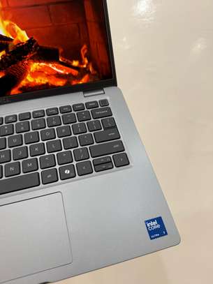 Dell Precision 3490 image 3