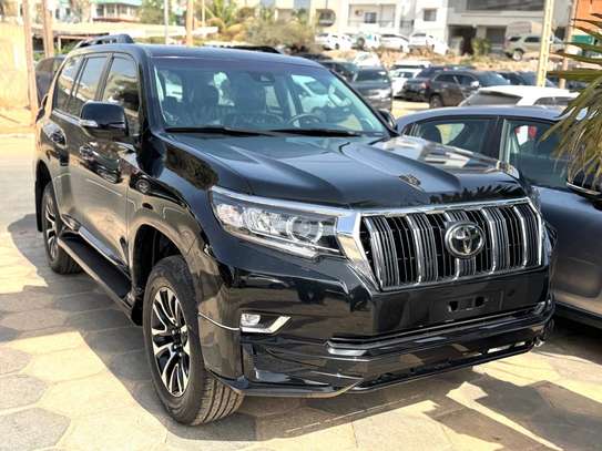 Toyota land cruiser TXL image 2