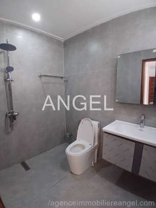 Ref_2966_AH APPARTEMENT F4 À LOUER – RUE AMADOU ASSANE NDOYE image 3