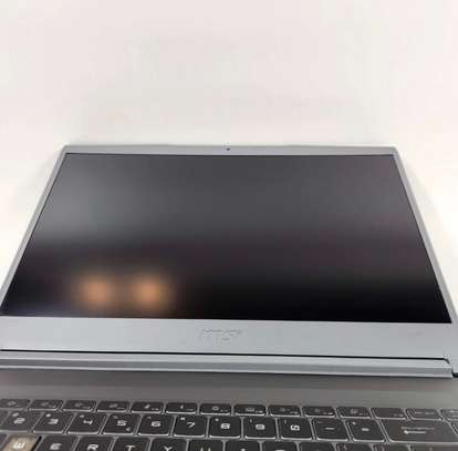GAMER MSI THIN 15 B13UC image 6